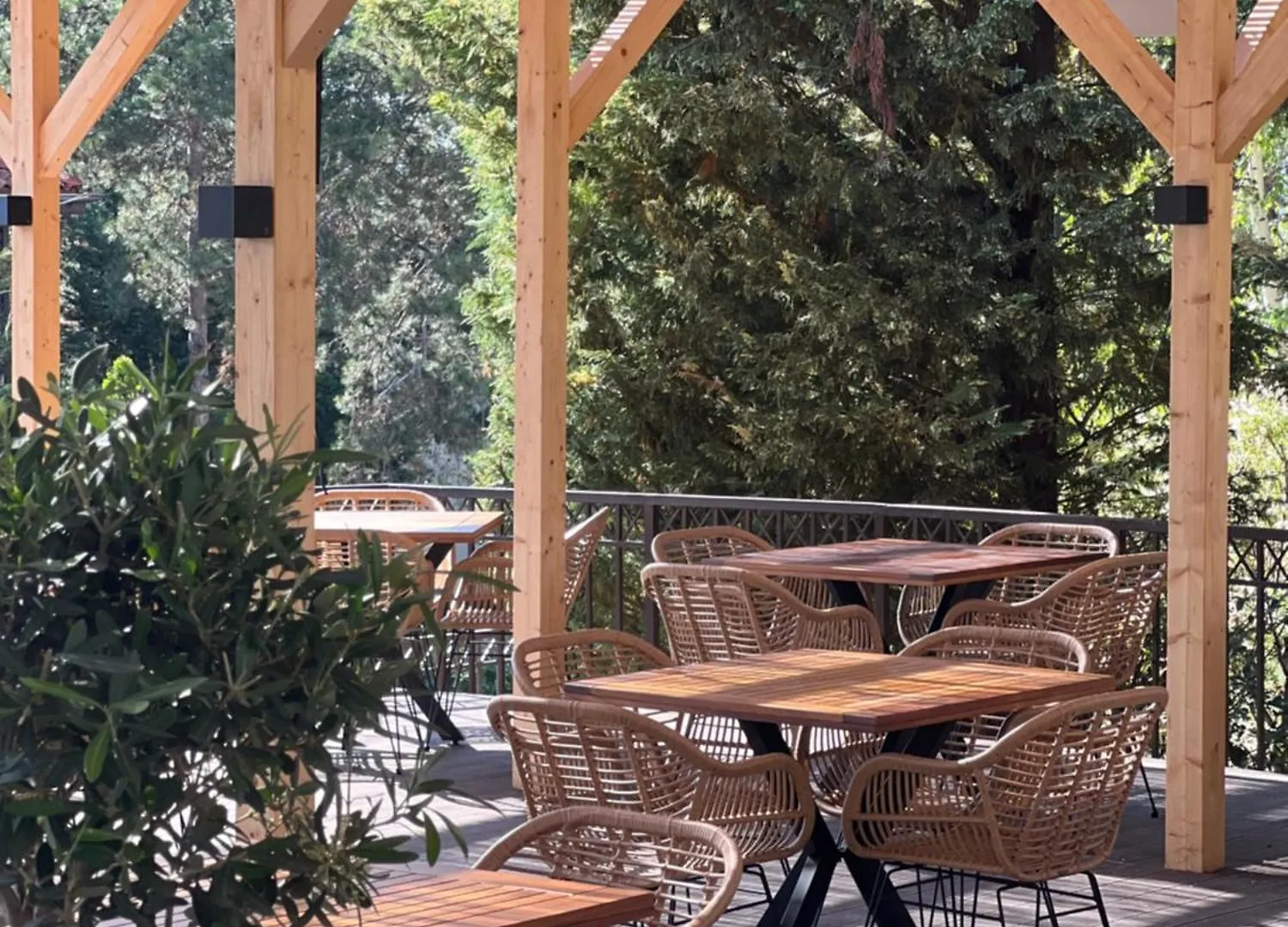 Garden Apartments In Santa Marina Village Szozopol