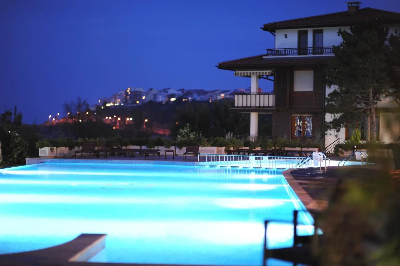 Garden Apartments In Santa Marina Village Szozopol